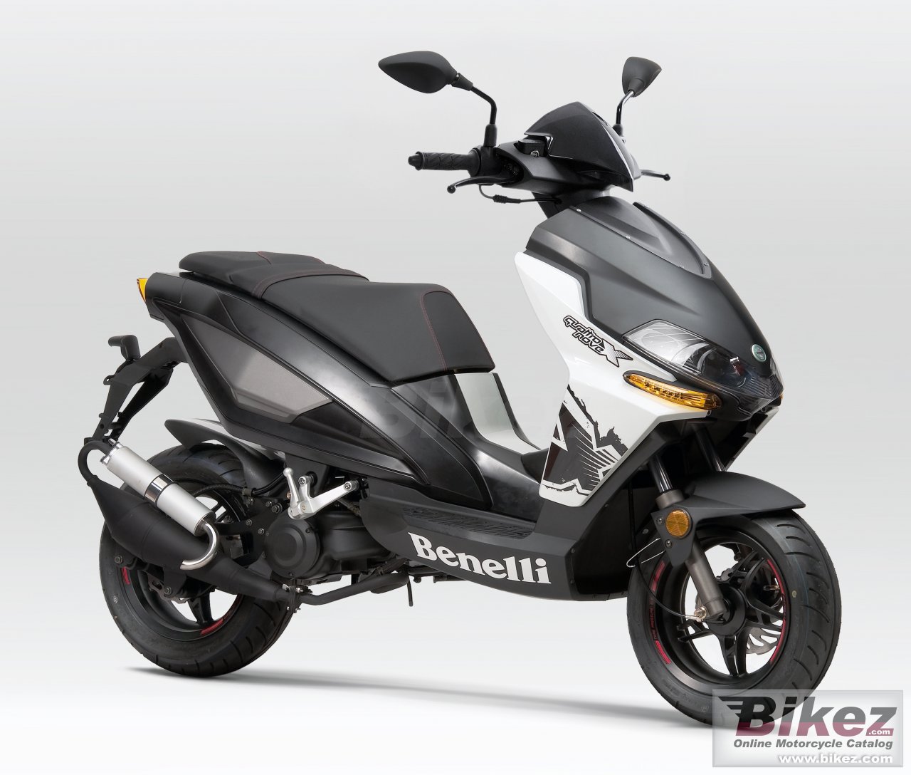 benelli-49x-quattro-nove-x-on-road-poster